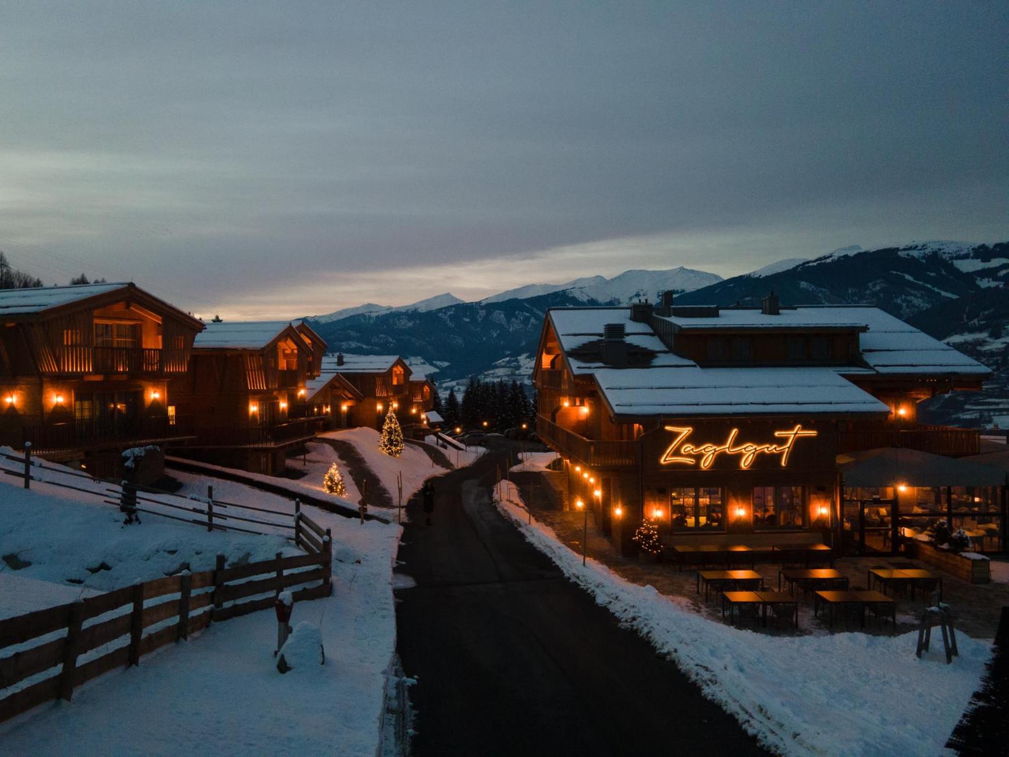 Zaglgut Hotel-Chalets Wellness & Views With Summer Card Included Kaprun Eksteriør billede