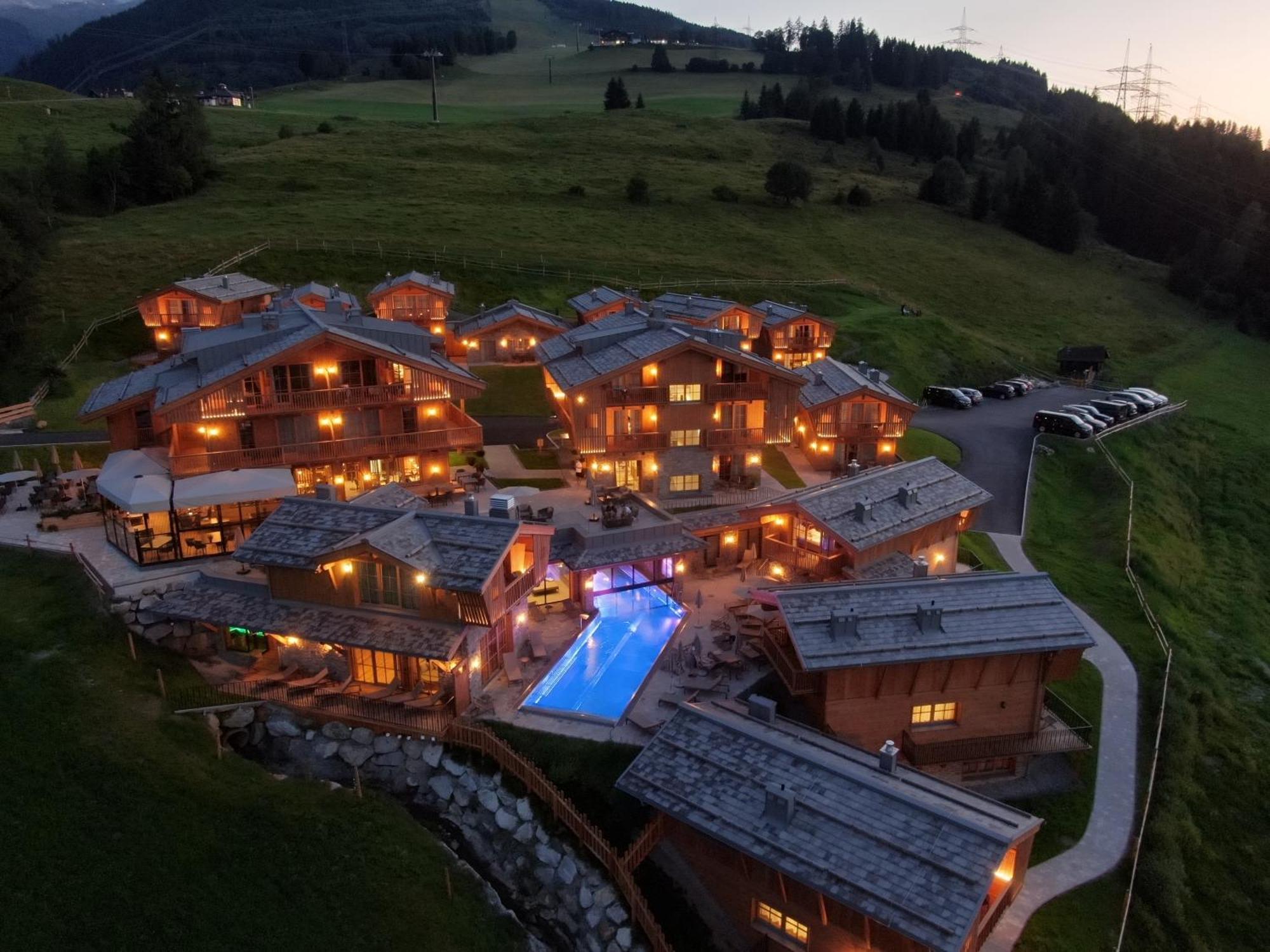 Zaglgut Hotel-Chalets Wellness & Views With Summer Card Included Kaprun Eksteriør billede